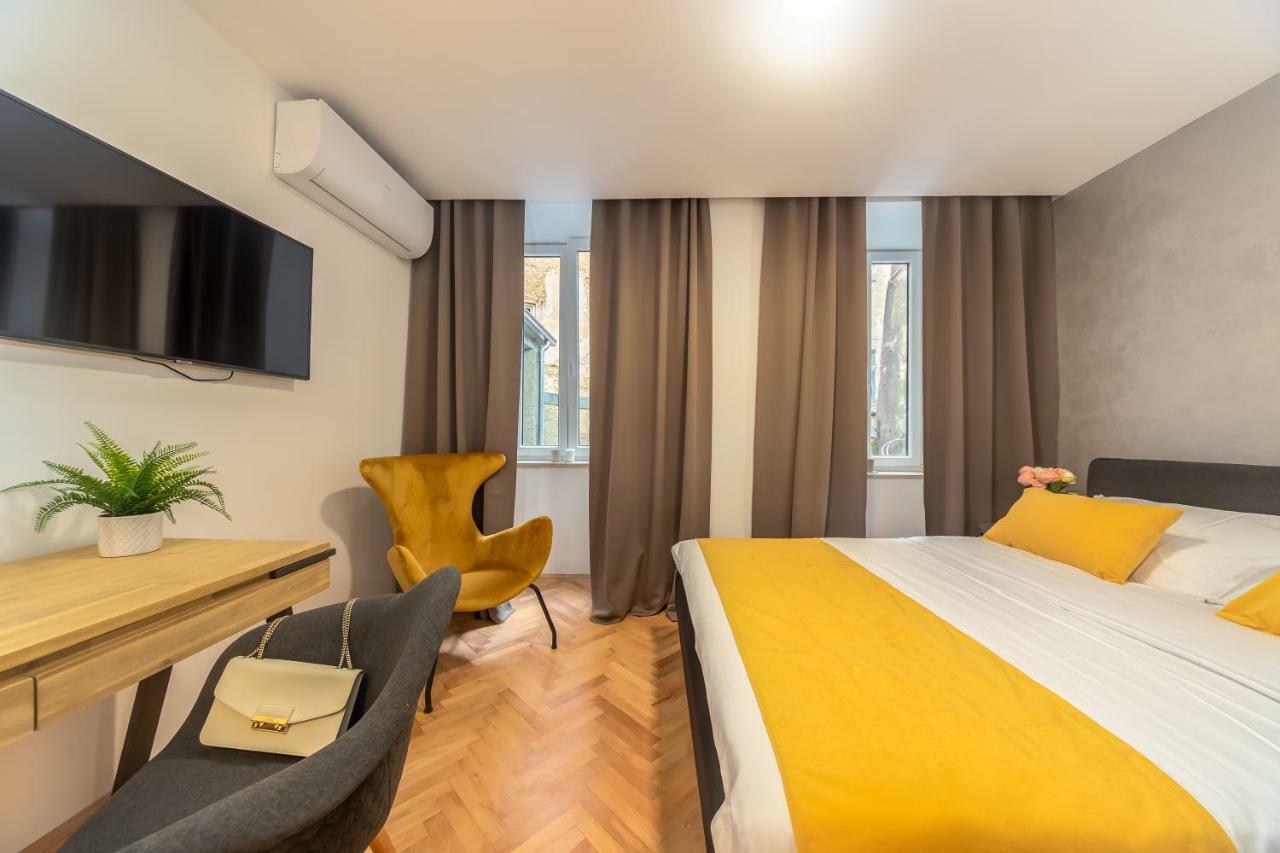Residence Inn Rijeka Bagian luar foto